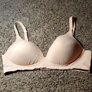 Never-worn Wireless XL Jockey Bra